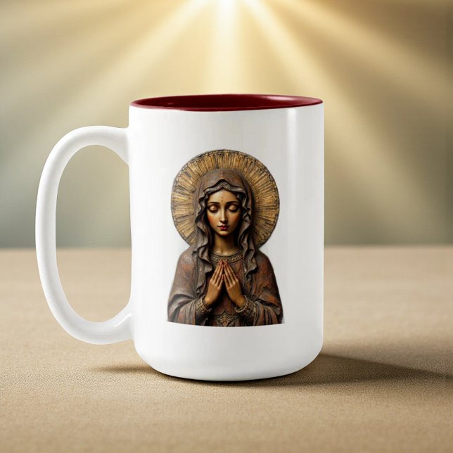 Tasse 2 Couleurs Dévotion sculptée Marie en bois (Créateur téléchargé)
