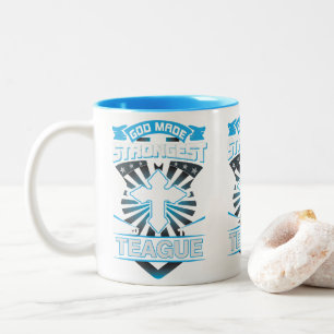 Tasse 2 Couleurs Dieu a fait les plus forts et les a nommés Teague