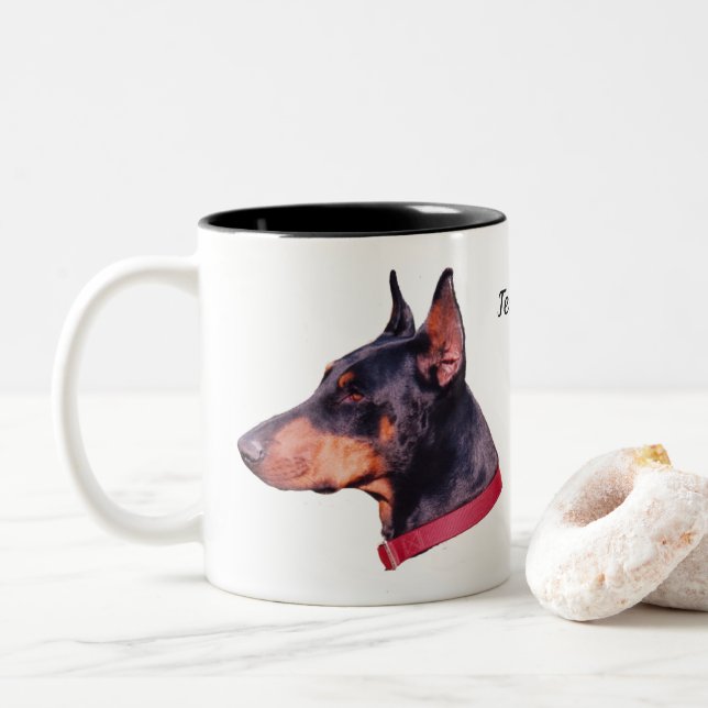 Tasse 2 Couleurs Doberman Chien visage photo personnalisée (Avec donut)
