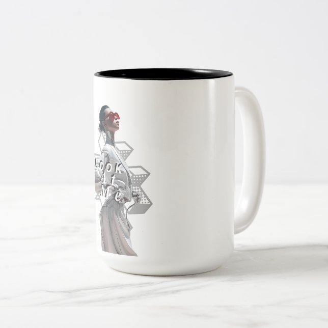 Tasse 2 Couleurs Elegant Cyborg in White Futurisistic Fashion (Devant droit)