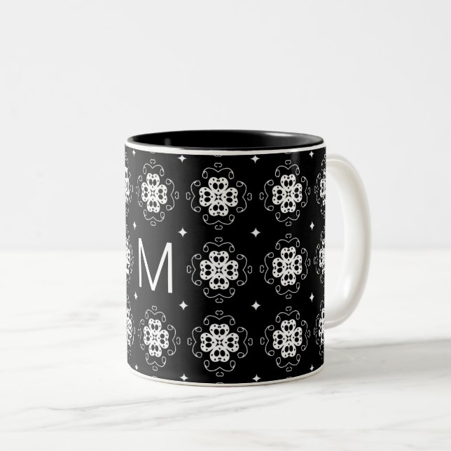 Tasse 2 Couleurs Elegant Ornate Black and White Pattern Monogram (Devant droit)