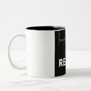 Tasse 2 Couleurs Entraînez-vous dur, restez prêt, motivation pour s