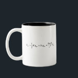 Tasse 2 Couleurs équation de champ Einstein de la relativité généra<br><div class="desc">la meilleure description de la force de gravité,  faite par Albert Einstein en utilisant un temps spatial en 4 dimensions pour décrire le mouvement des objets</div>