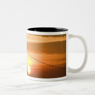 Tasse 2 Couleurs États-Unis. Californie. San Francisco. Soleil couc