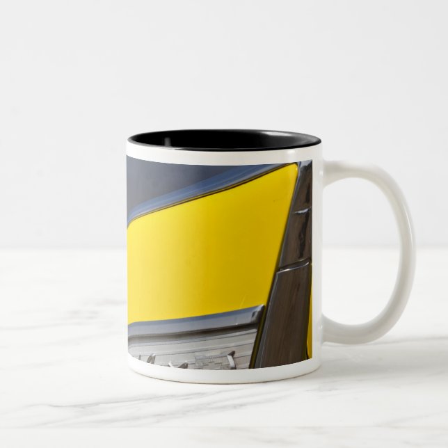 Tasse 2 Couleurs États-Unis, Massachusetts, Gloucester. Détail de 1 (Droit)