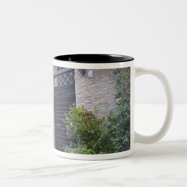 Tasse 2 Couleurs Europe, Italie, Ombrie, Civita, Maison Traditionne (Droit)
