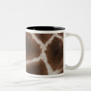 Tasse 2 Couleurs Fermez-vous de la peau de girafes