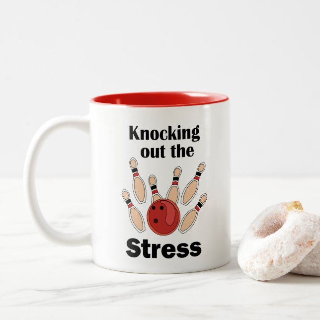 Tasse 2 Couleurs Fête de Bowling : Strike pour Éliminer le Stress (Avec donut)