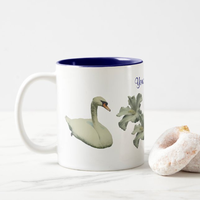 Tasse 2 Couleurs Fleur de cygne et d'hibiscus personnalisée (Avec donut)