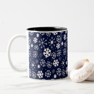 Tasse 2 Couleurs Flocons de neige dessinés à la main avec un fond b