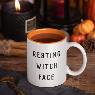 Tasse 2 Couleurs Halloween visage de la sorcière de repos