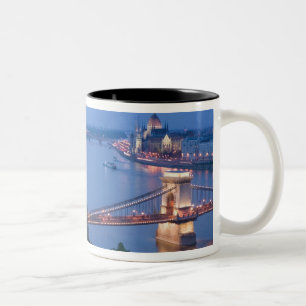 Tasse 2 Couleurs HONGRIE, Budapest : Pont Szechenyi (à chaînes), 2