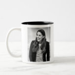 Tasse 2 Couleurs HRH Duchesse de Cambridge Londres 2013<br><div class="desc">La duchesse de Cambridge a vu jouer au volley-ball dans un atelier sportif de Sports Aid à "The Copperbox" dans le parc olympique de Stratford,  à l'est de Londres,  en Angleterre.
Photo Bradley Page.</div>
