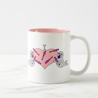 Tasse 2 Couleurs I coeur matraquant des bébés phoques