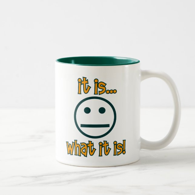 Tasse 2 Couleurs Il est ..... ce qui est il ! (Droit)