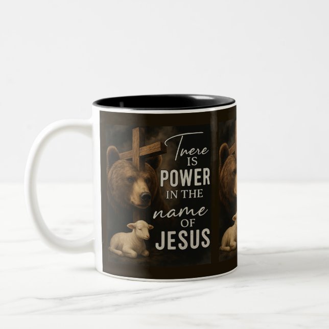 Tasse 2 Couleurs Il y a le pouvoir au nom de Jésus (Gauche)