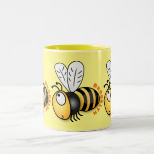 Tasse 2 Couleurs Illustration de dessin animé d'abeilles joyeux