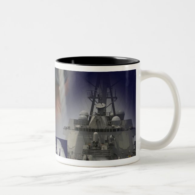 Tasse 2 Couleurs Illustration des membres d'équipage (Droit)
