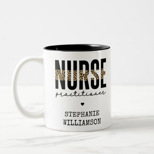 Tasse 2 Couleurs Infirmière sur mesure NP cheetah Graduation (Gauche)