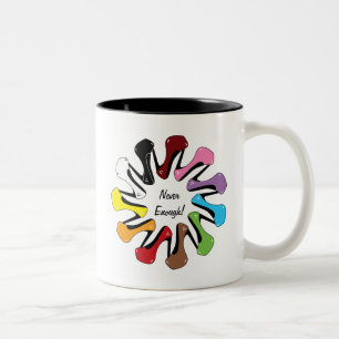 Tasse 2 Couleurs Jamais assez de chaussures (personnalisables)