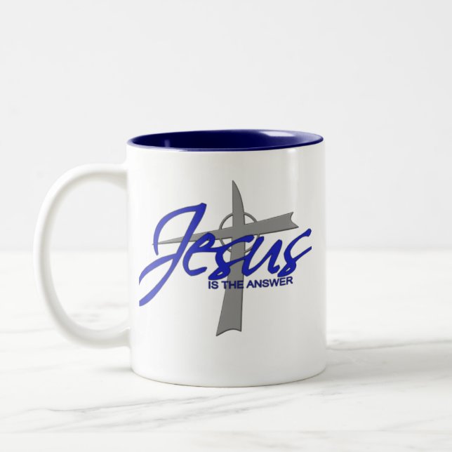 Tasse 2 Couleurs Jésus est la réponse (Gauche)