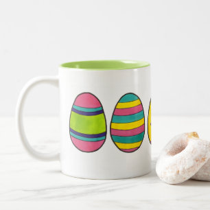 Tasse 2 Couleurs Joyeux Oeufs de chasse de Pâques peints