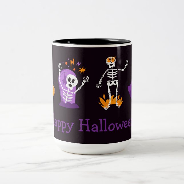 Tasse 2 Couleurs Joyeux Skeletons d'Halloween (Centre)