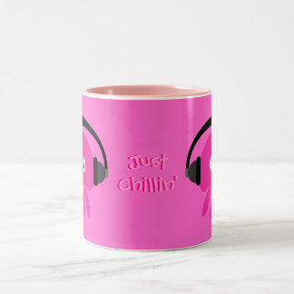 Tasse 2 Couleurs Juste méduses roses de Chillin avec des écouteurs