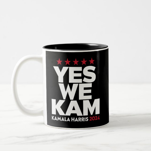 Tasse 2 Couleurs Kamala Harris Oui Nous Kam pour le président améri (Gauche)