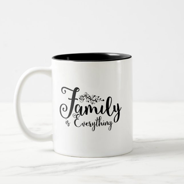 Tasse 2 Couleurs La famille est tout citée (Gauche)