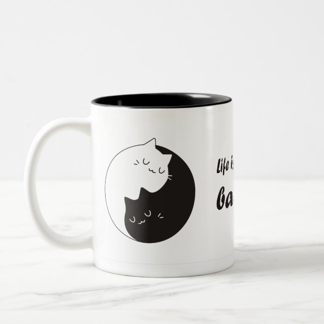 Tasse 2 Couleurs La vie, c'est l'équilibre Cat Yin Yang (Gauche)