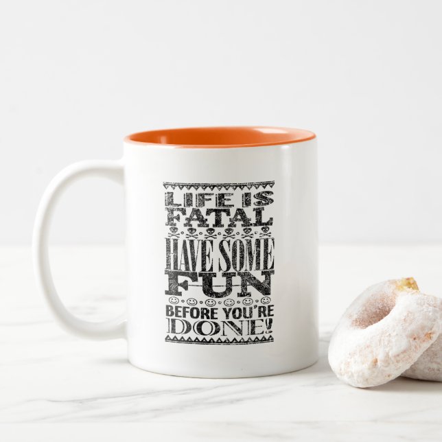 Tasse 2 Couleurs La vie est mortelle (Avec donut)