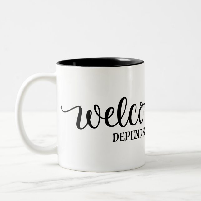 Tasse 2 Couleurs L'accueil dépend de qui vous êtes (Gauche)