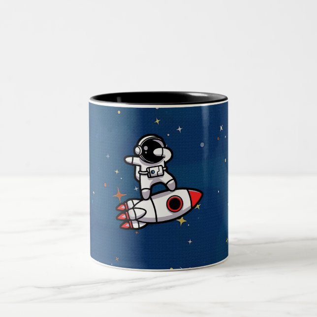 Tasse 2 Couleurs L'Astronaute cool Sur La Rocket (Centre)