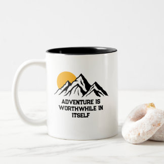 Tasse 2 Couleurs L'aventure vaut le détour des montagnes
