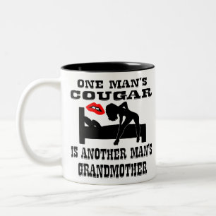 Tasse 2 Couleurs Le cougar d’un homme est la grand-mère d’un a