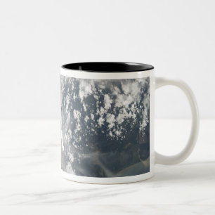 Tasse 2 Couleurs Le dessous de la découverte de navette spatiale