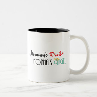 Tasse 2 Couleurs Le diable de la maman, l'ange de Nonna