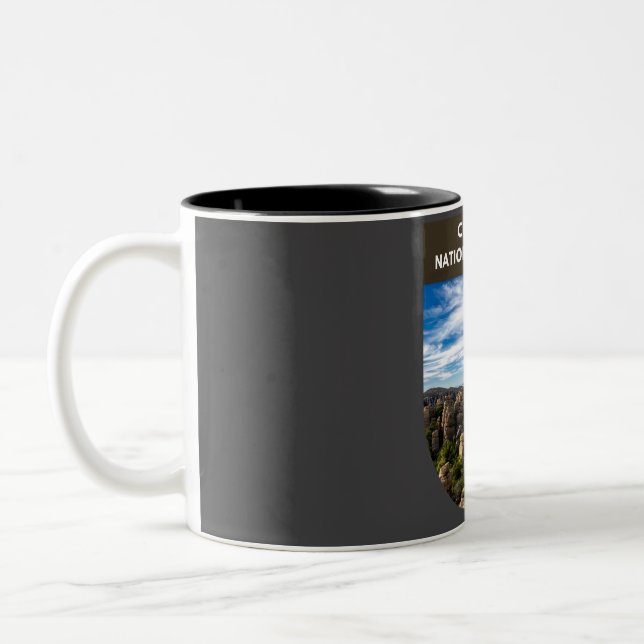 Tasse 2 Couleurs Le monument national de Chiricahua (Gauche)