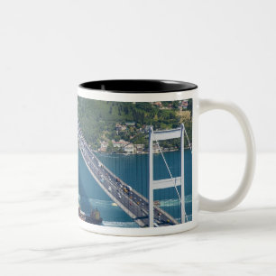 Tasse 2 Couleurs Le pont Fatih Sultan Mehmet au-dessus du Bosphore,