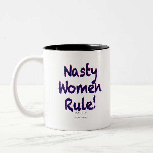 Tasse 2 Couleurs Le règne des femmes malveillantes (Gauche)