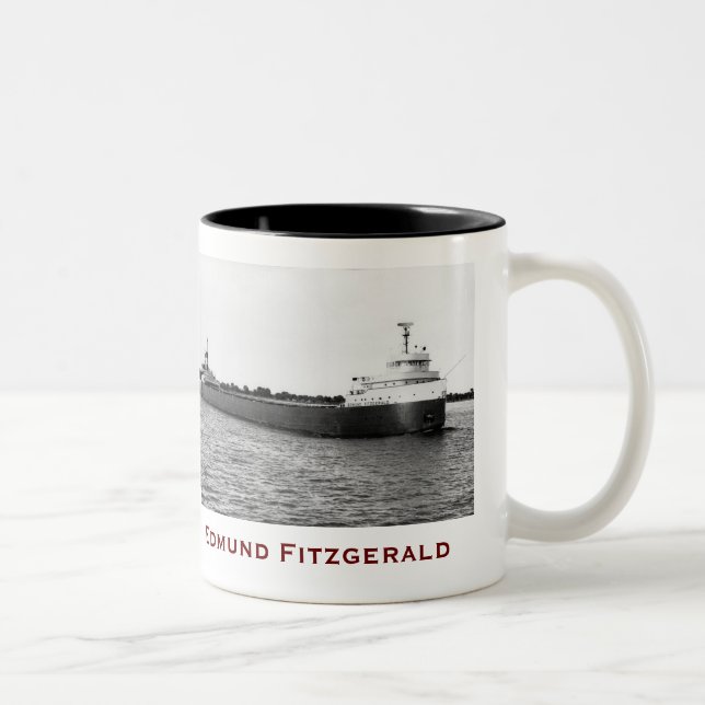 Tasse 2 Couleurs L'Edmund Fitzgerald avec noms d'équipage (Droit)