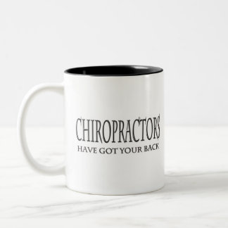Tasse 2 Couleurs Les chiroprakteurs ont votre dos