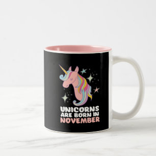 Tasse 2 Couleurs Les licornes roses sont en novembre fille née
