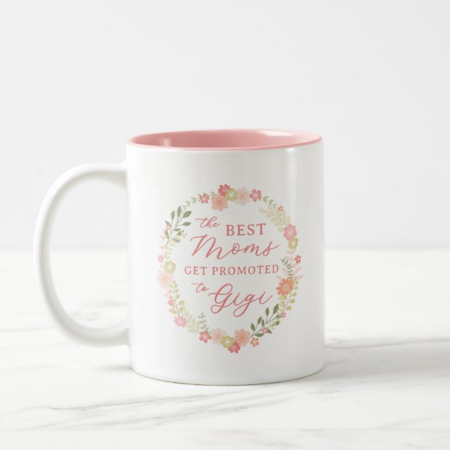 Tasse 2 Couleurs Les meilleures mamans sont promues à Gigi (Gauche)