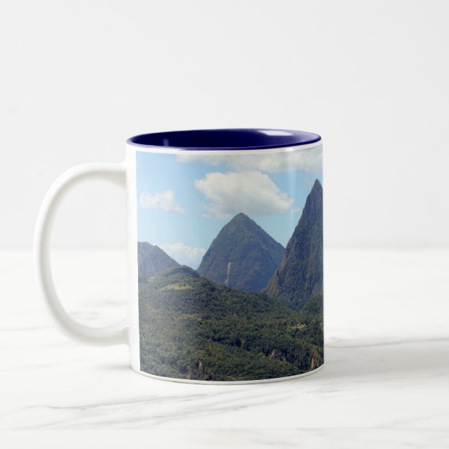 Tasse 2 Couleurs Les pitons et le Soufriere (Gauche)