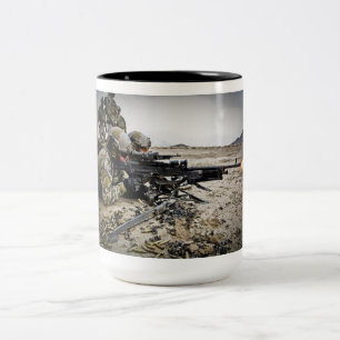 Tasse 2 Couleurs Les Rangers de l'Armée de terre mènent la route -