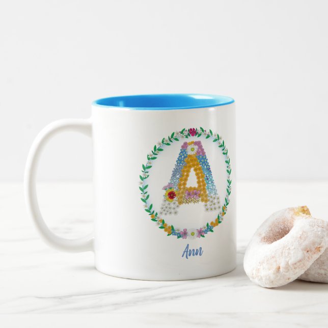 Tasse 2 Couleurs Lettres de fleurs Initiale "A" avec nom personnali (Avec donut)