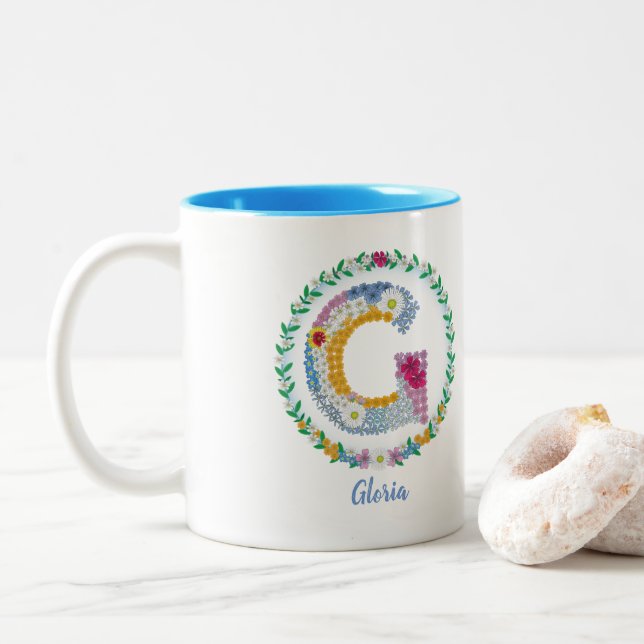 Tasse 2 Couleurs Lettres de fleurs Initiale "G" avec nom personnali (Avec donut)