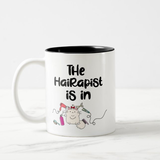 Tasse 2 Couleurs L'hairapist est dans Funny Coiffeurs cadeaux   (Gauche)
